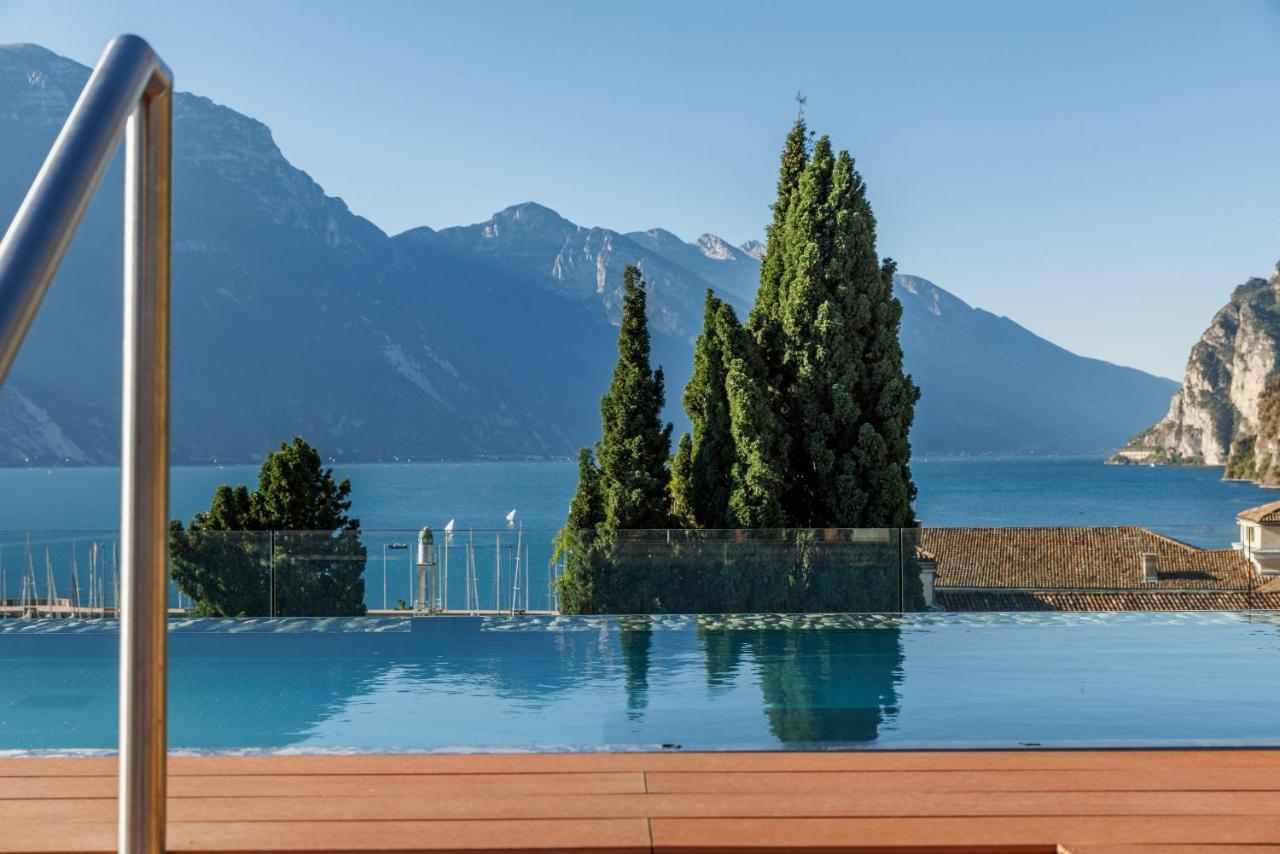 Grand Hotel Riva Exterior photo